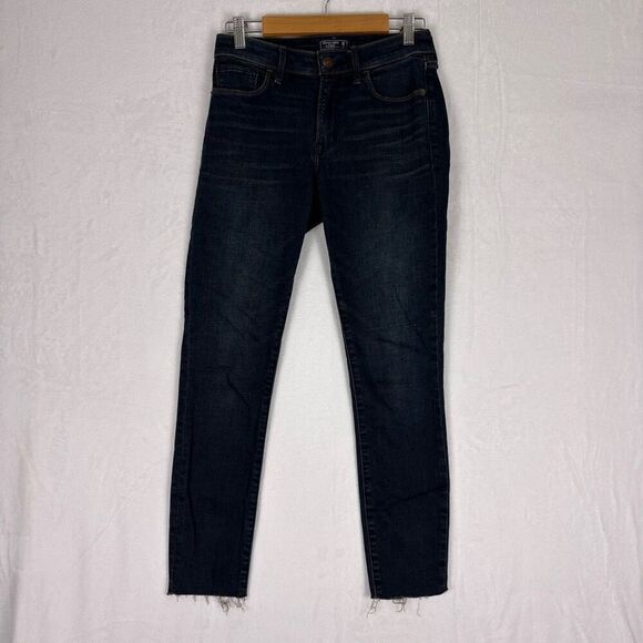 Abercrombie & Fitch Dark Wash Mid Rise Super Skinny Jeans Size 26 - Picture 1 of 12